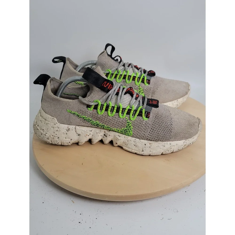 Nike Space Hippie 01 Electric Green Mens 10.5 DJ3056-004 Shoes Sneakers